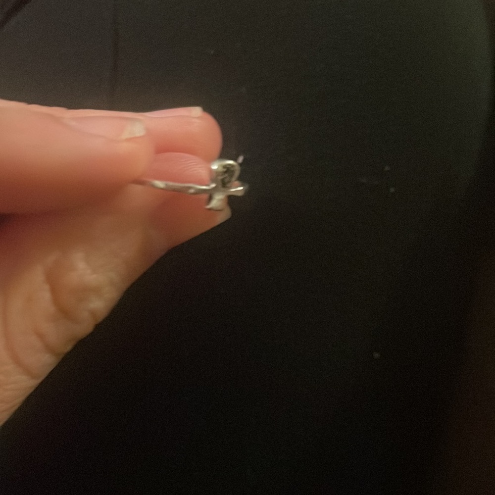 Silver ring - Picture 2 of 6